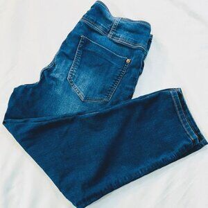 Stretchy Jegging Style Cropped Jeans Juniors Size 15